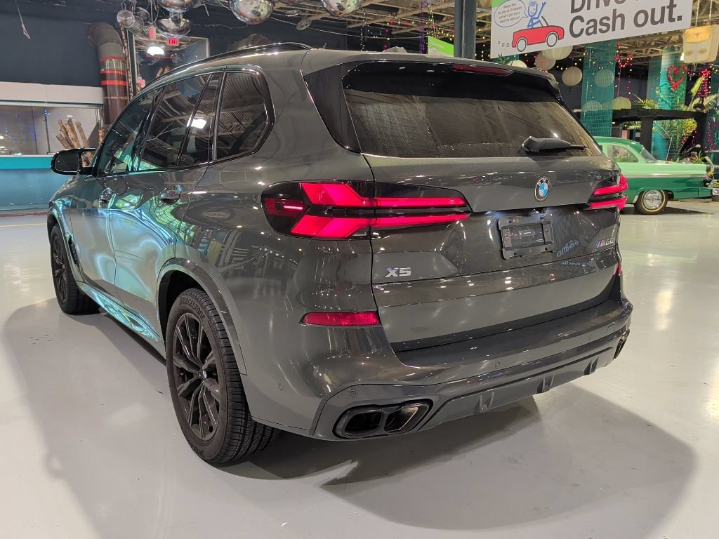 Certified 2026 BMW X5 M60i AWD/4WD image 11