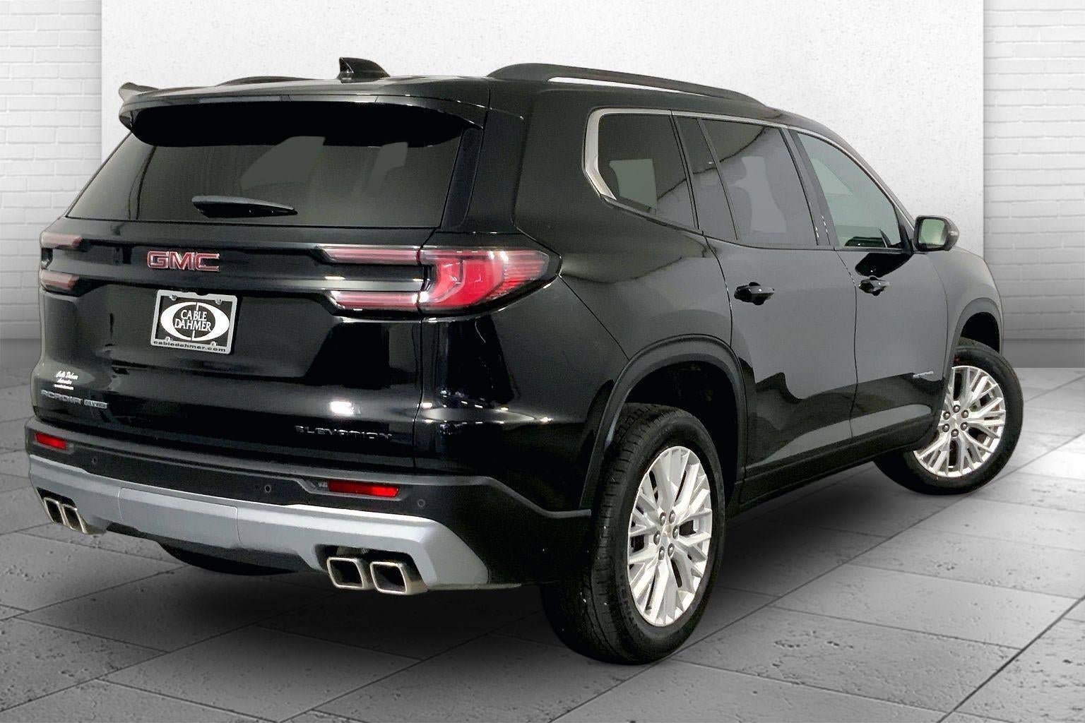 Used 2024 GMC Acadia Elevation AWD/4WD image 13