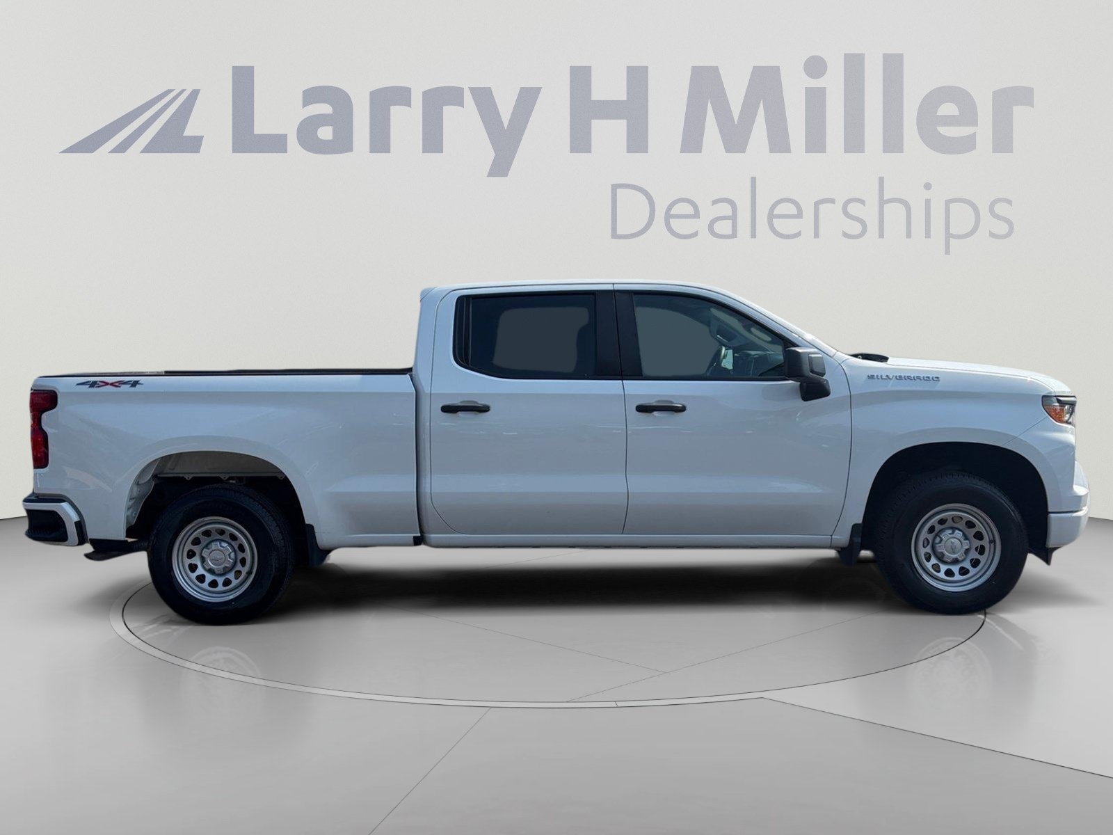 Used 2022 Chevrolet Silverado 1500 Custom AWD/4WD image 6