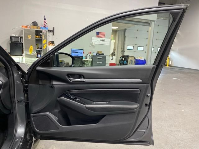 Certified 2023 Nissan Altima 2.5 SV w/ SV Premium Package AWD/4WD image 28