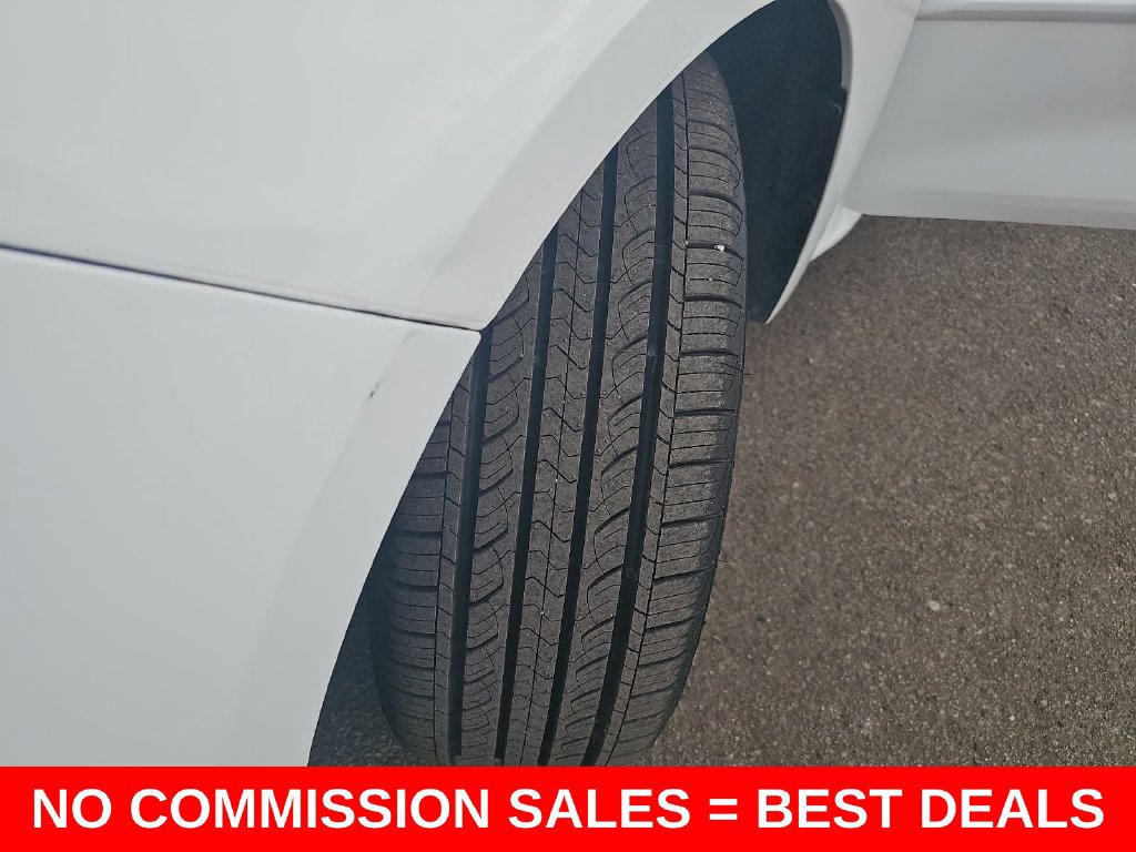 Used 2022 Toyota Corolla LE w/ Carpet Mat Package (TMS) FWD image 33