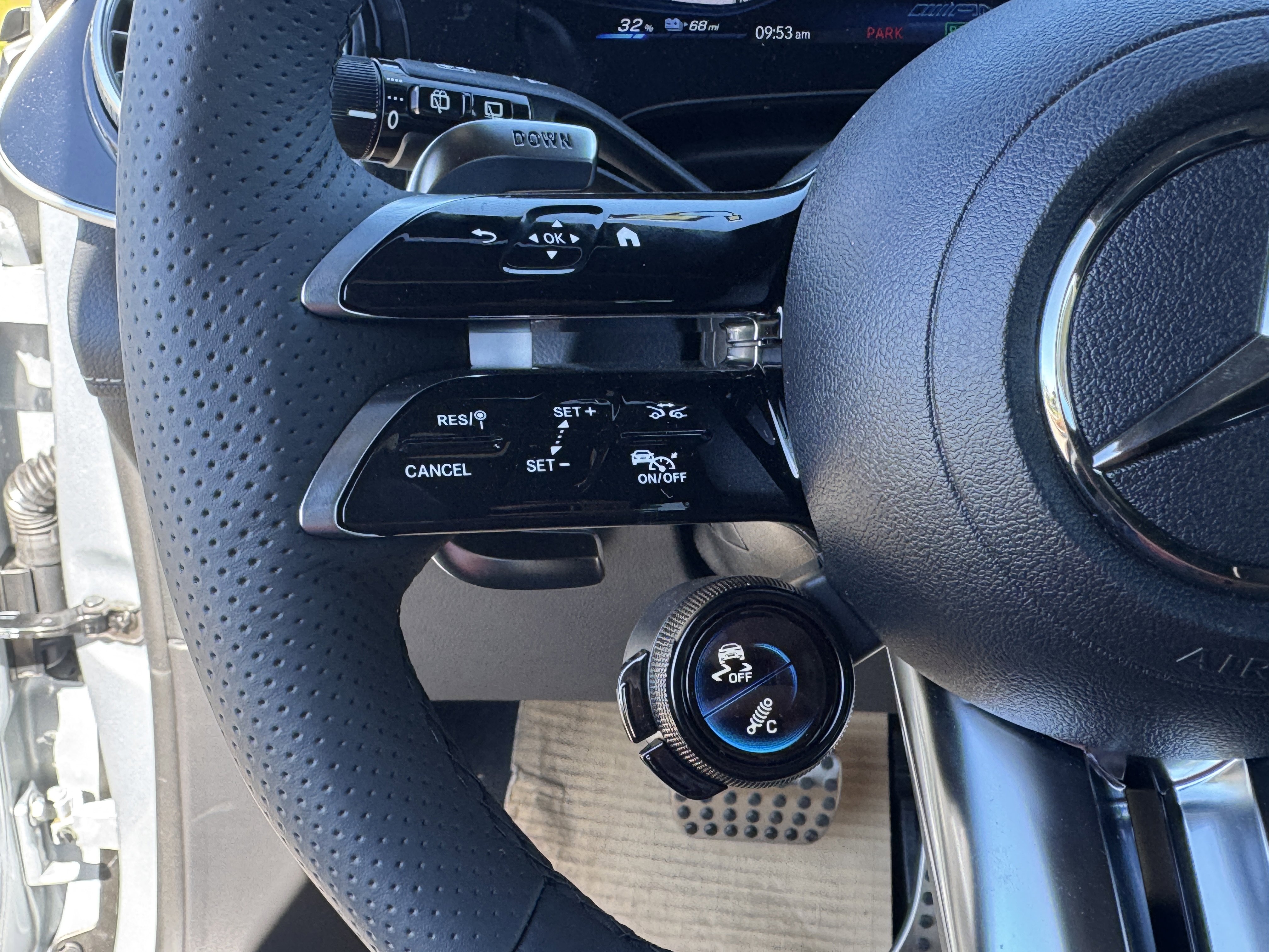 New 2025 Mercedes-Benz EQE AMG 4MATIC SUV image 23