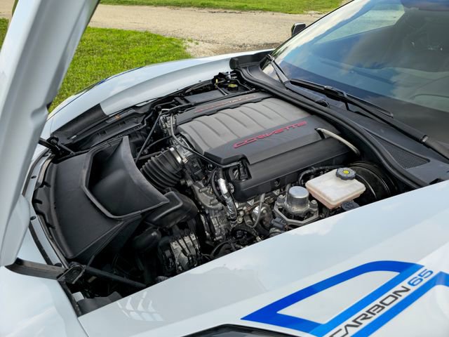 Used 2018 Chevrolet Corvette Grand Sport w/ Carbon 65 Edition image 18