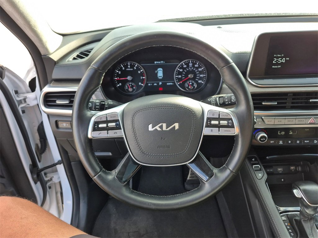 Used 2022 Kia Telluride SX w/ SX Prestige Package image 18