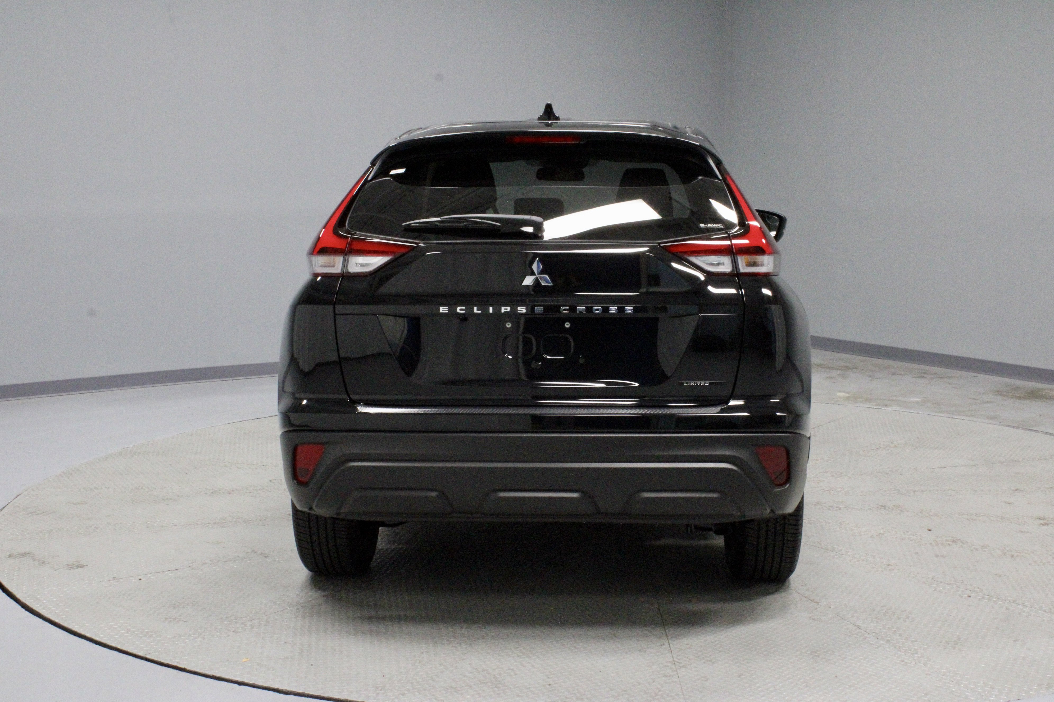 New 2026 Mitsubishi Eclipse Cross LE image 7