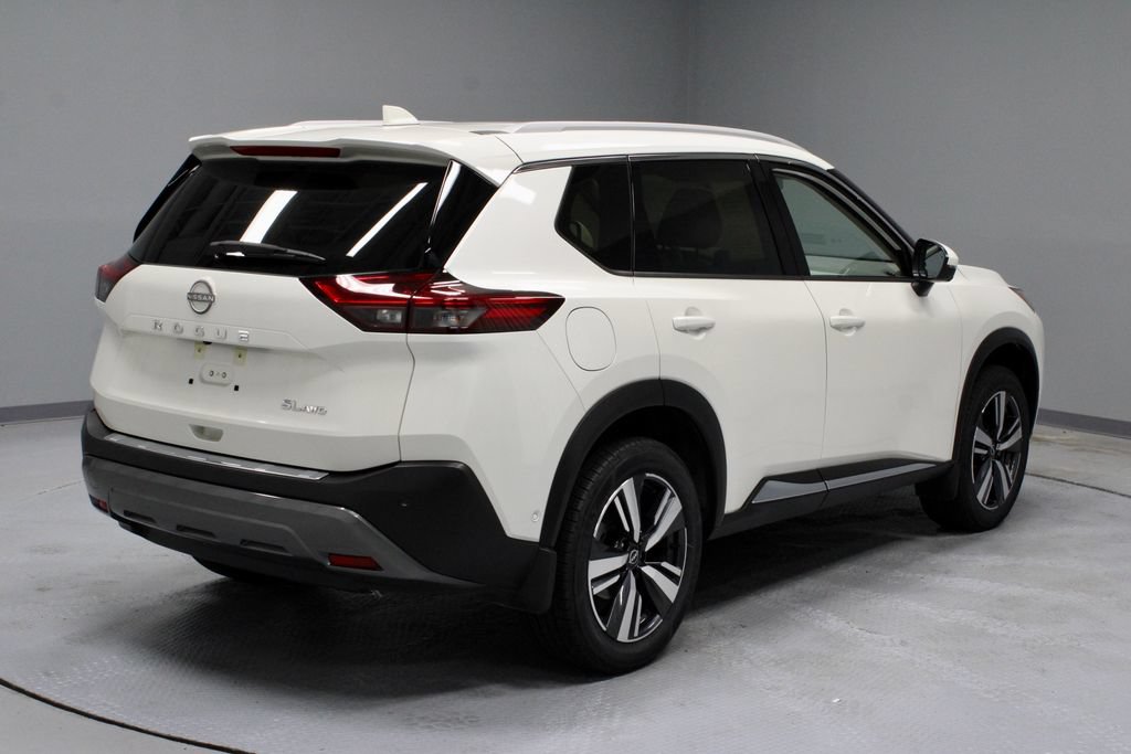 Certified 2023 Nissan Rogue SL w/ SL Premium Package AWD/4WD image 15