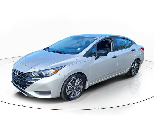 Used 2024 Nissan Versa S w/ S Plus Package image 2