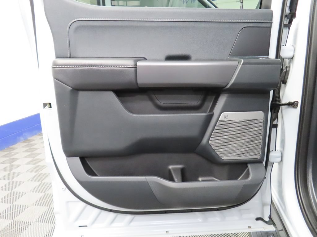 Used 2025 Ford F150 Lariat AWD/4WD image 56