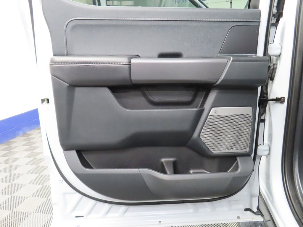 Used 2025 Ford F150 Lariat AWD/4WD image 56