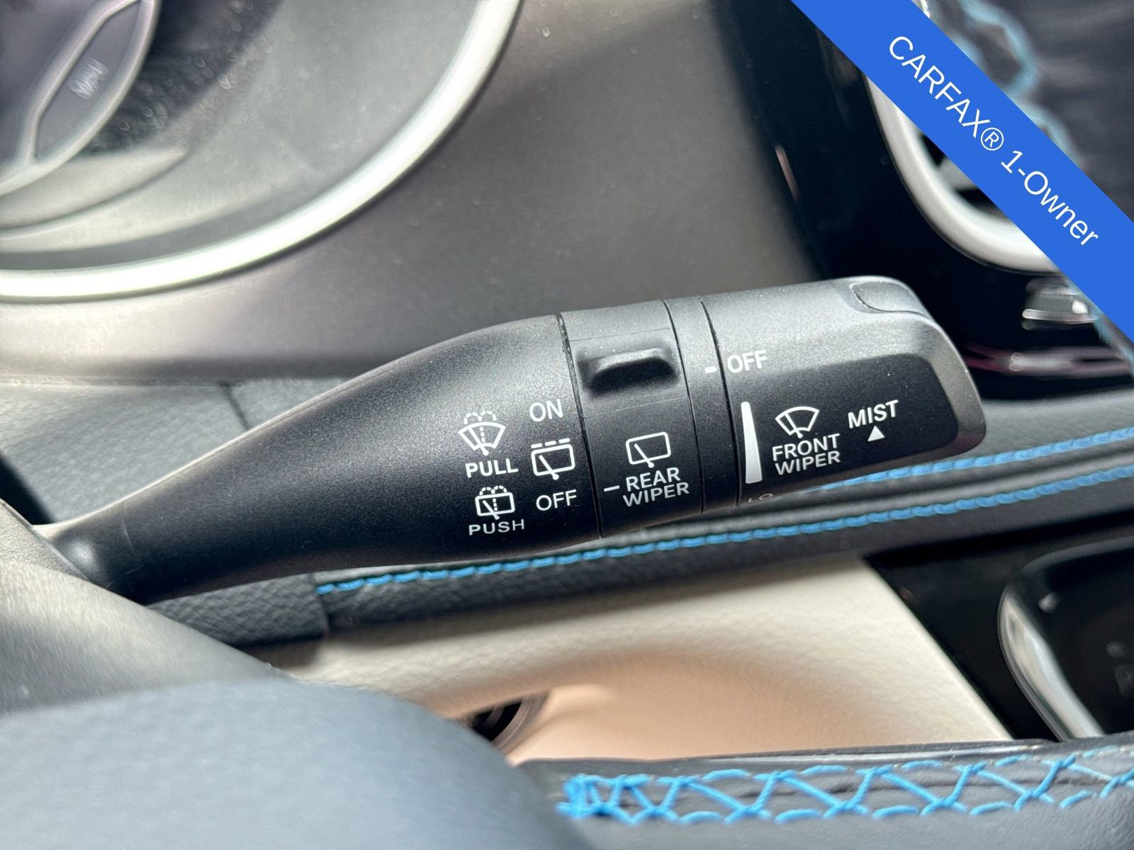 Used 2021 Chrysler Pacifica Touring w/ Cold Weather Group FWD image 30