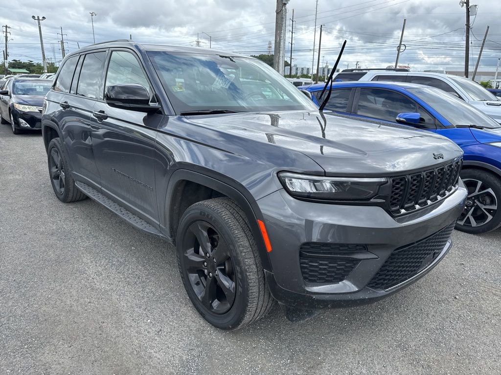 Used 2022 Jeep Grand Cherokee Altitude image 8