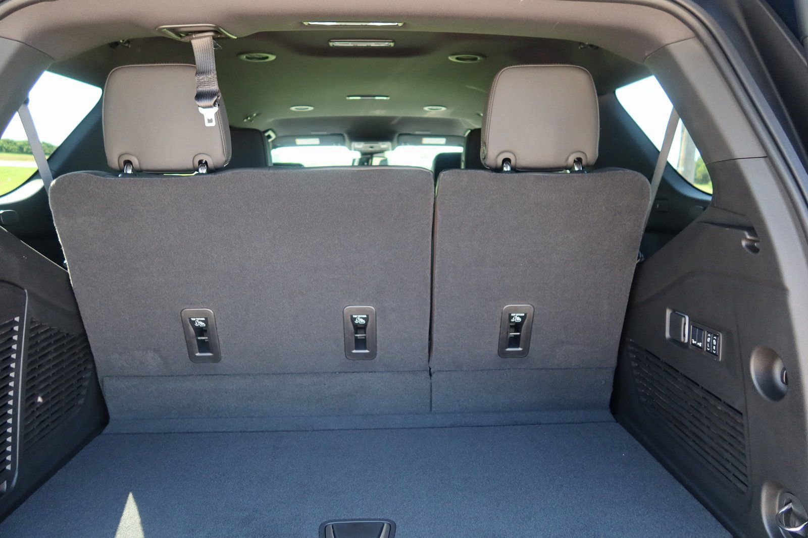 New 2025 Chevrolet Tahoe Premier image 9