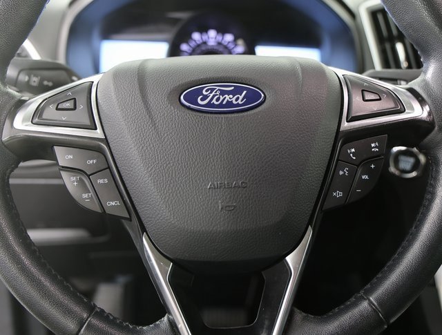 Used 2024 Ford Edge Titanium image 5