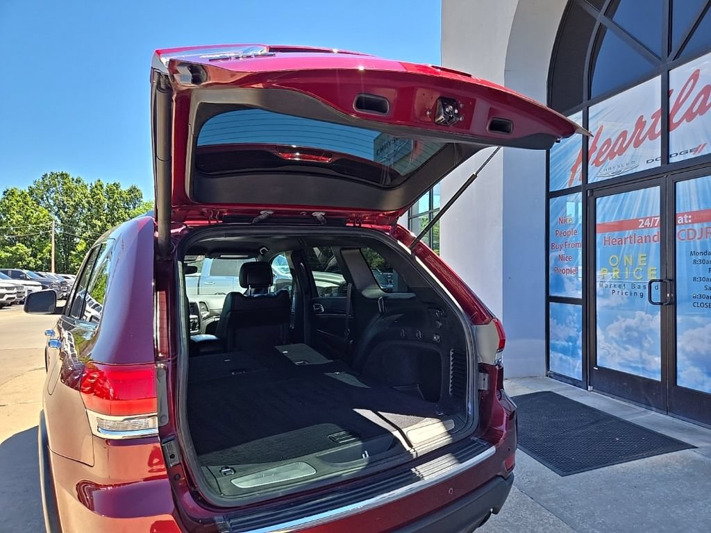 Used 2018 Jeep Grand Cherokee Limited AWD/4WD image 90