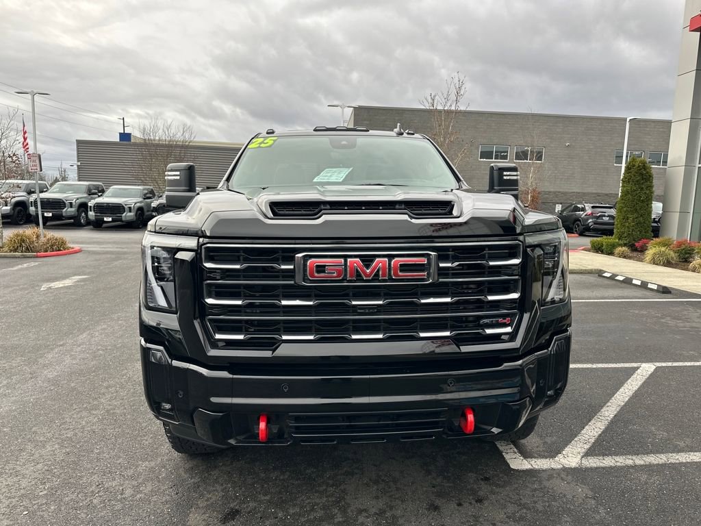 Used 2025 GMC Sierra 3500 AT4 w/ AT4 Premium Plus Package image 8
