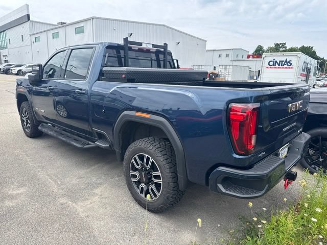 Used 2023 GMC Sierra 2500 AT4 w/ AT4 Preferred Package AWD/4WD image 4