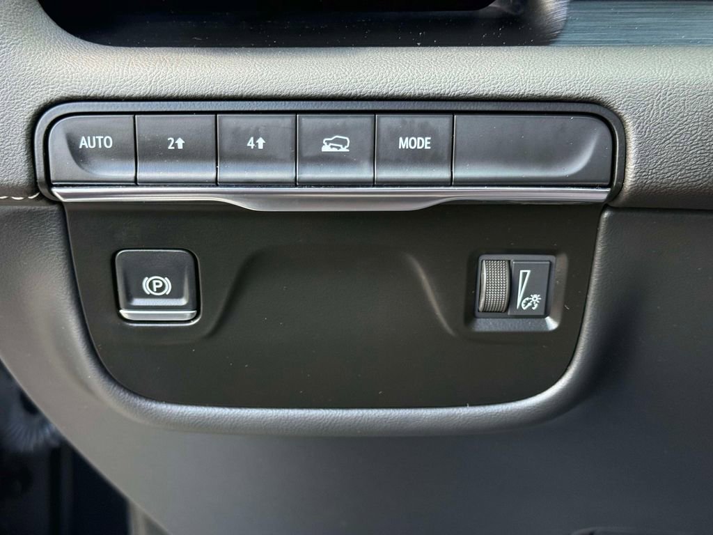Used 2024 Cadillac Escalade ESV Luxury AWD/4WD image 30