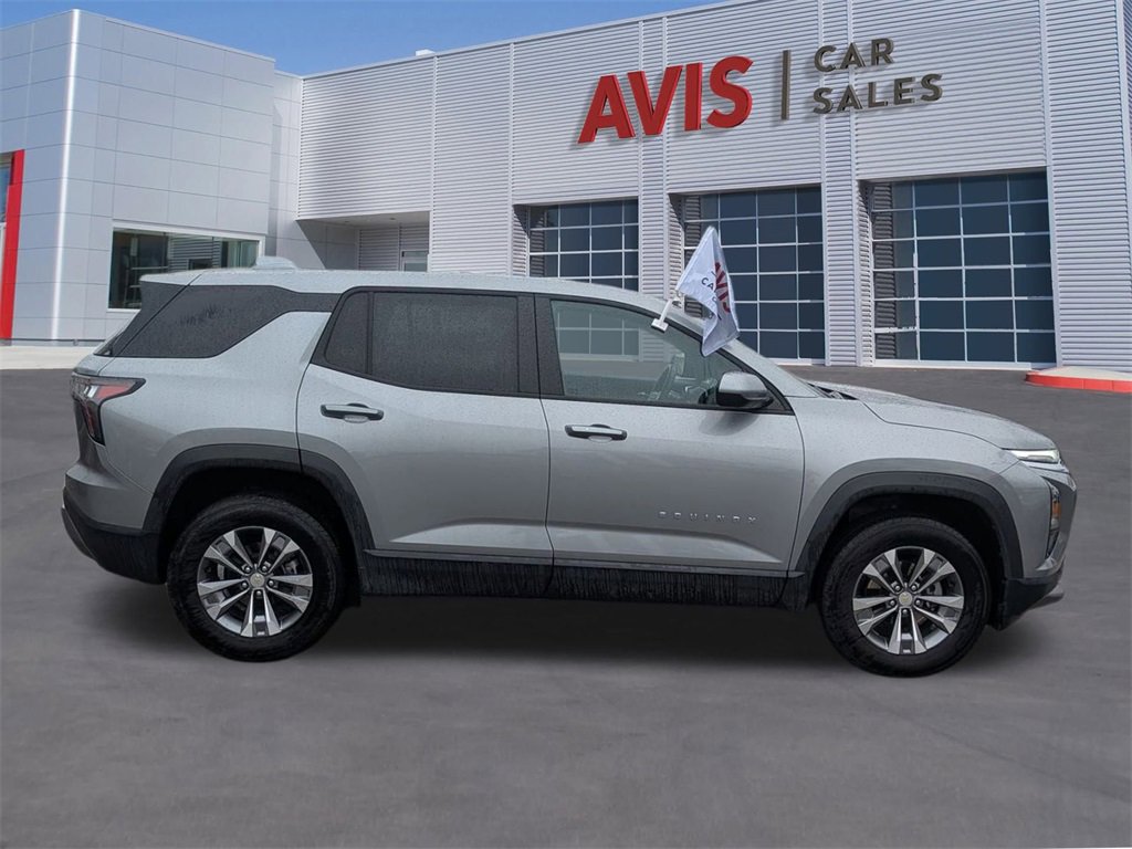 Used 2025 Chevrolet Equinox LT image 5