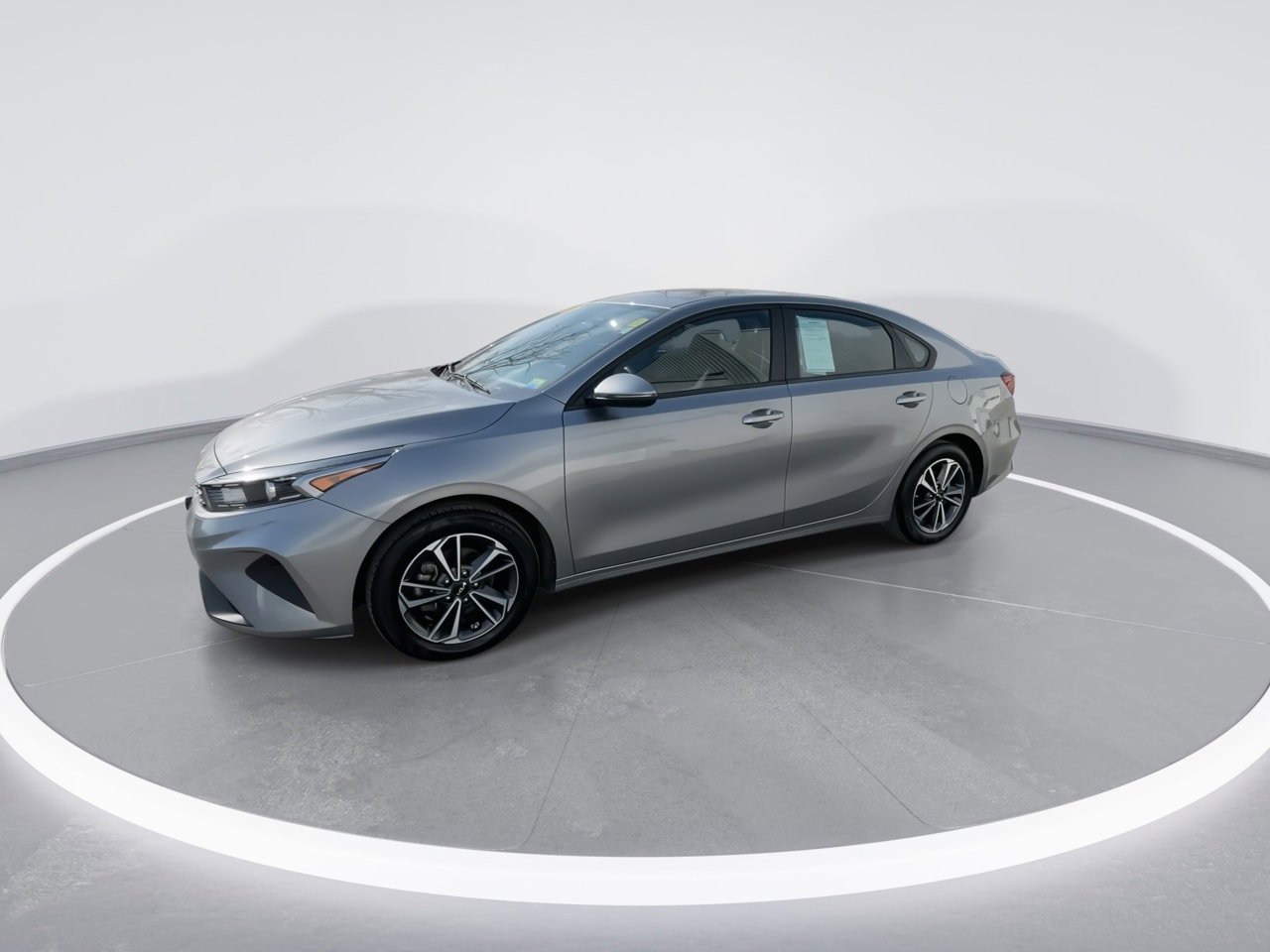 Used 2023 Kia Forte LXS w/ LXS Technology Package FWD image 10