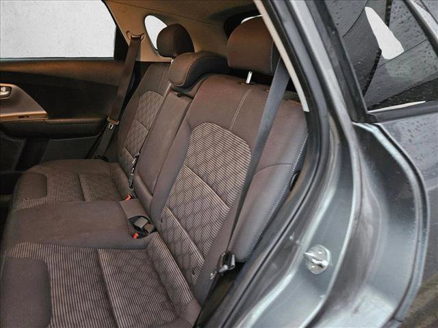 Used 2018 Kia Niro LX image 21