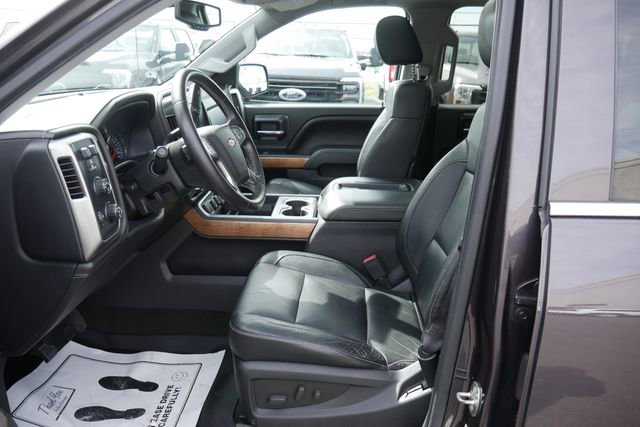 Used 2015 Chevrolet Silverado 1500 LTZ AWD/4WD image 2