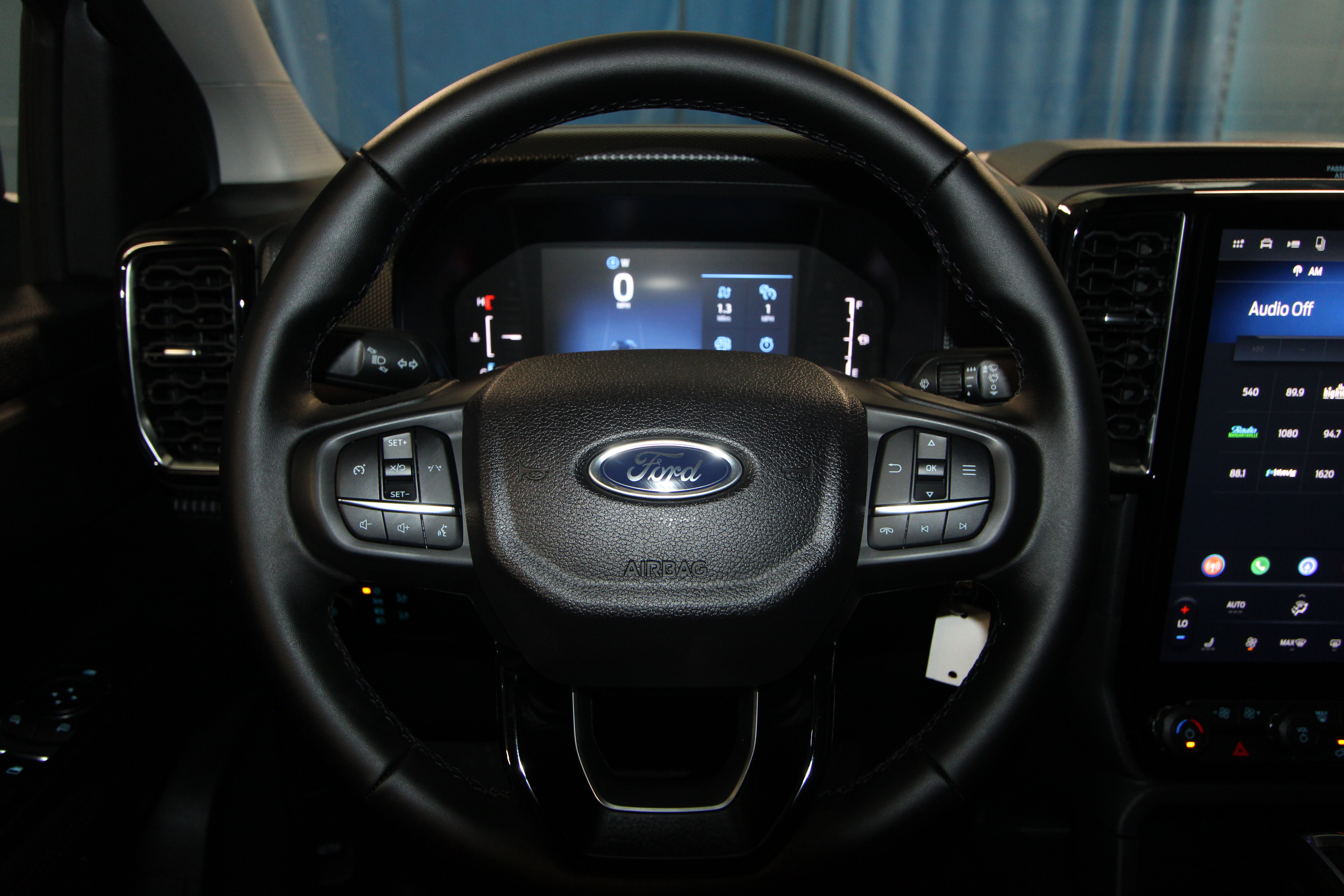 New 2026 Ford Ranger XLT w/ Equipment Group 301A High AWD/4WD image 9