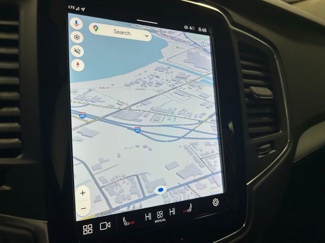 Used 2025 Volvo XC90 B5 Core image 19