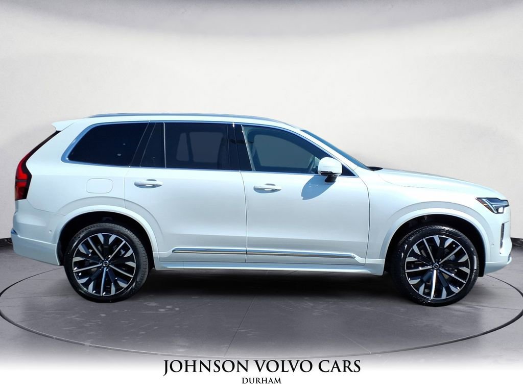 New 2026 Volvo XC90 B5 Plus image 2