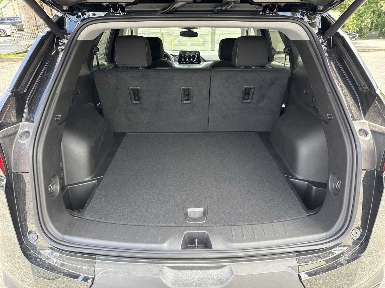 New 2025 Chevrolet Blazer LT w/ Convenience Package image 24