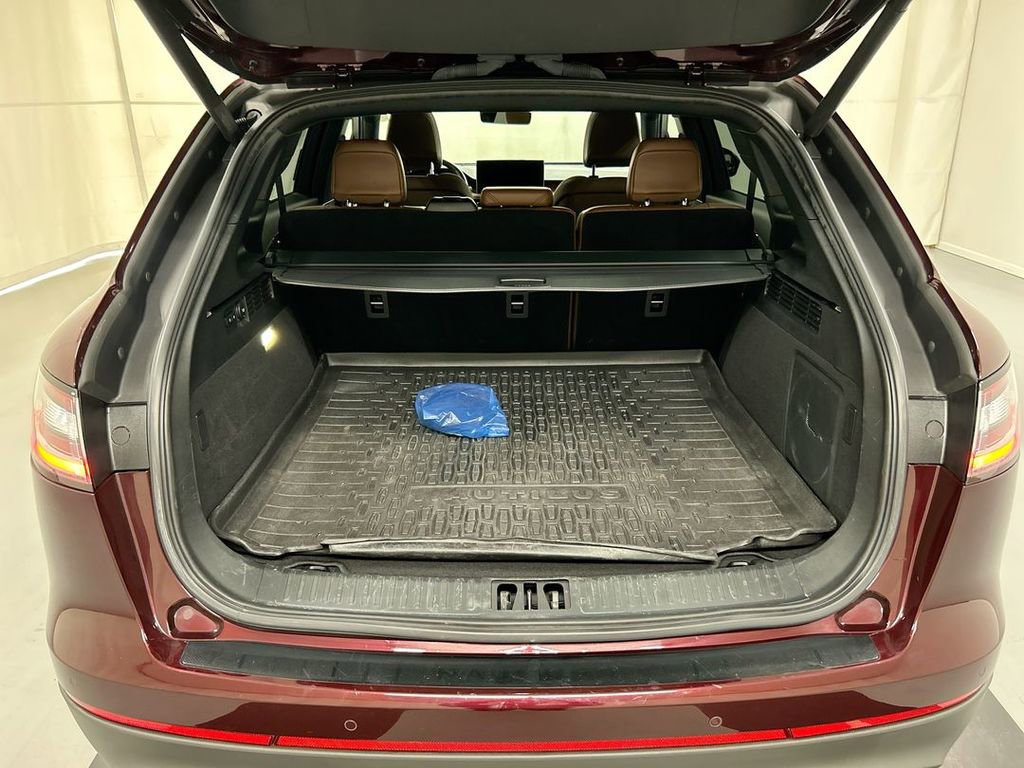 Used 2023 Lincoln Nautilus Reserve w/ Equipment Group 202A image 23