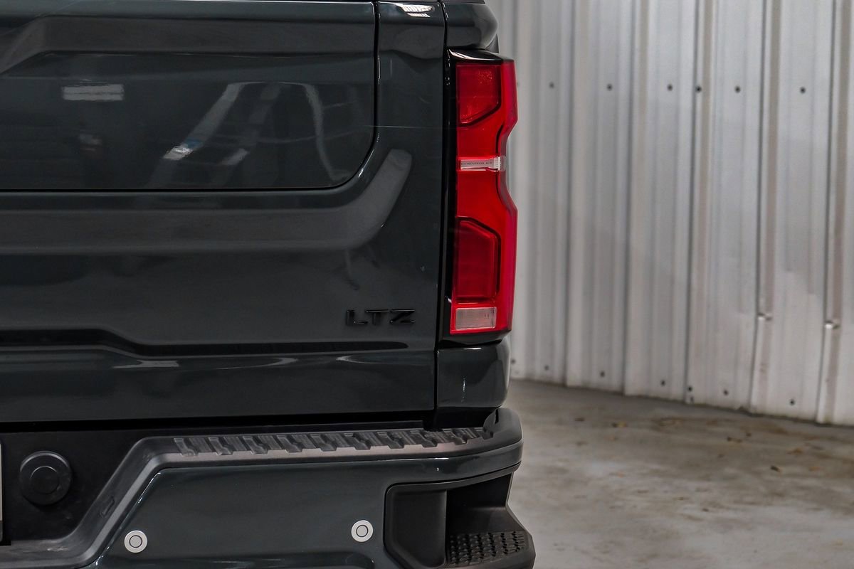 Used 2025 Chevrolet Silverado 2500 LTZ w/ LTZ Premium Texas Edition image 52