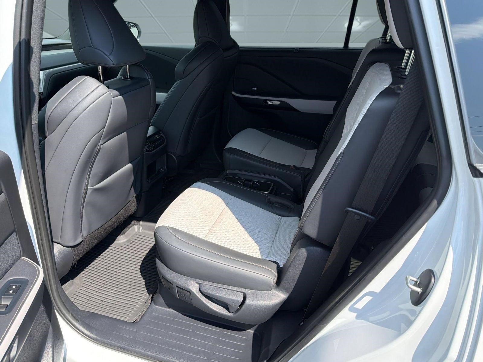 Used 2025 Lexus TX 350 AWD w/ Technology Package image 24