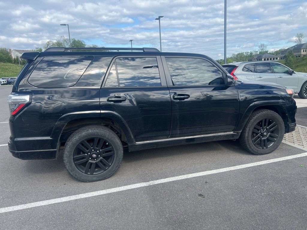 Used 2019 Toyota 4Runner Limited AWD/4WD image 12