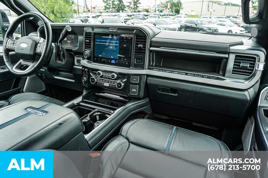 Used 2025 Ford F350 Platinum AWD/4WD image 23