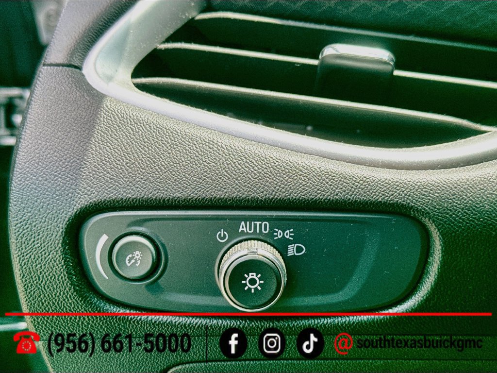 Used 2024 Chevrolet Malibu LT FWD image 20