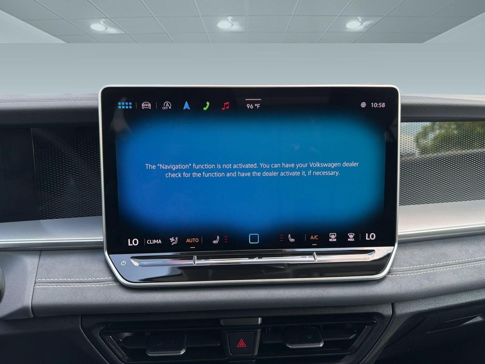 Used 2025 Volkswagen Tiguan SE AWD/4WD image 20