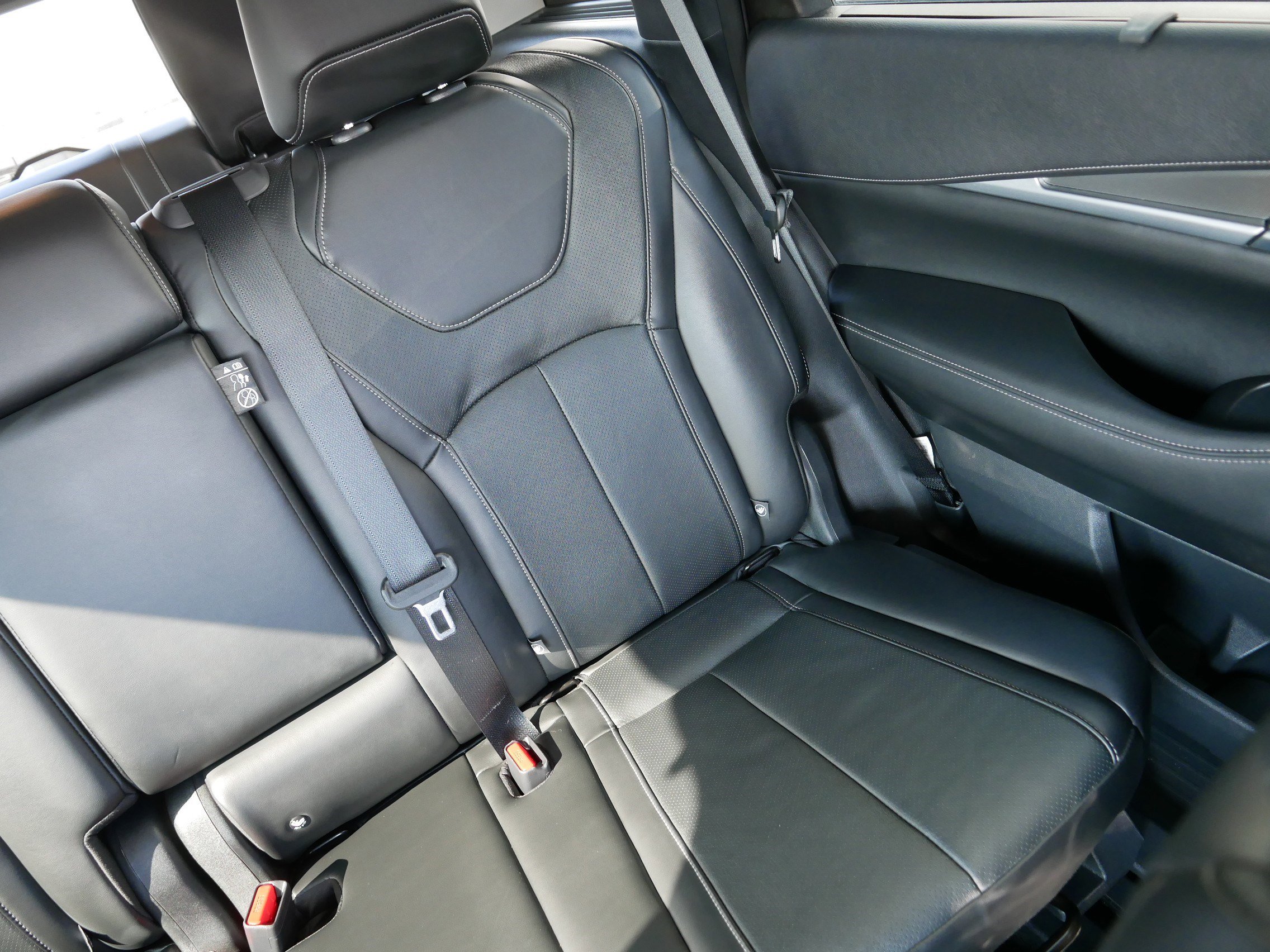 Certified 2025 INFINITI QX60 Luxe image 14