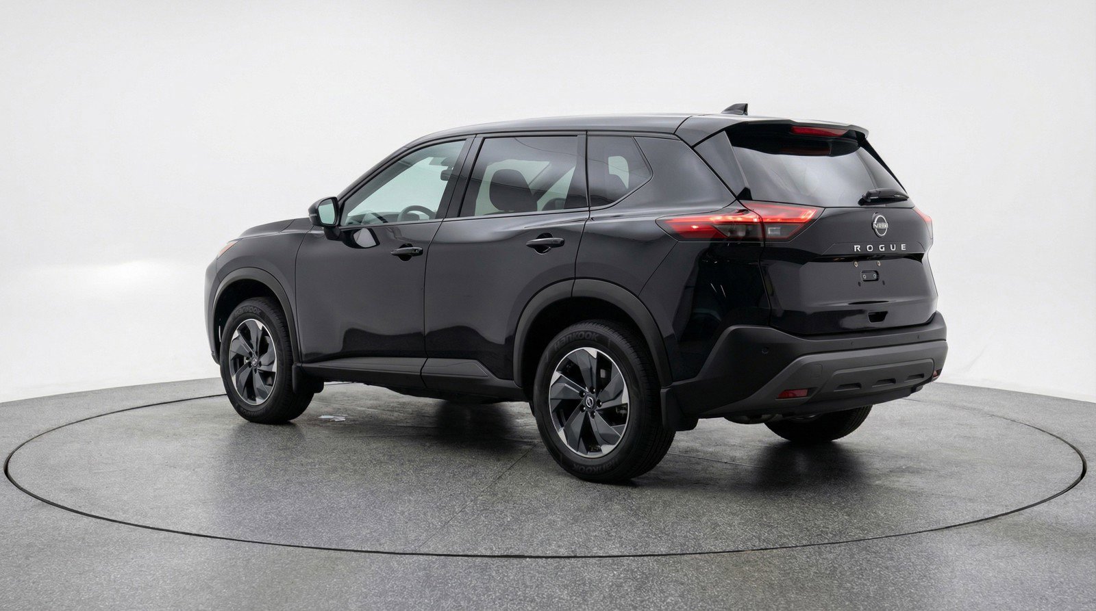Used 2025 Nissan Rogue SV AWD/4WD image 6