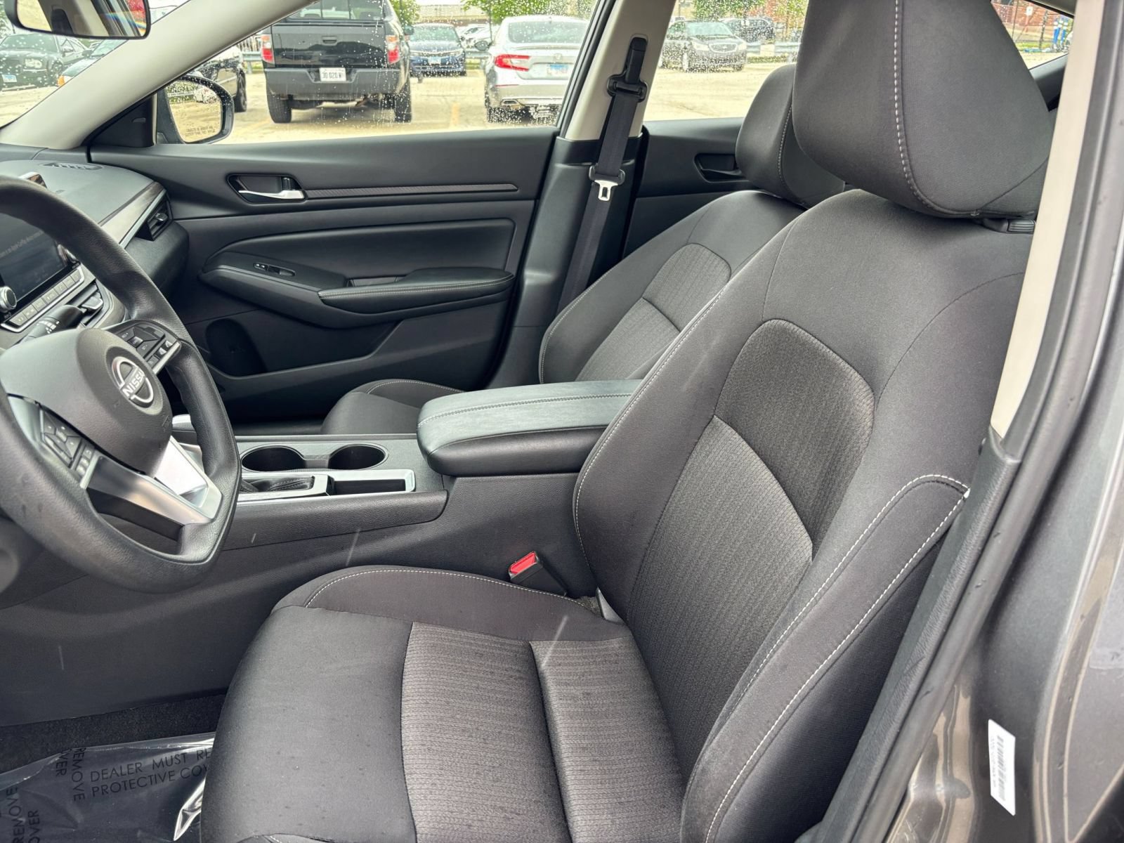 Used 2025 Nissan Altima 2.5 SV FWD image 20