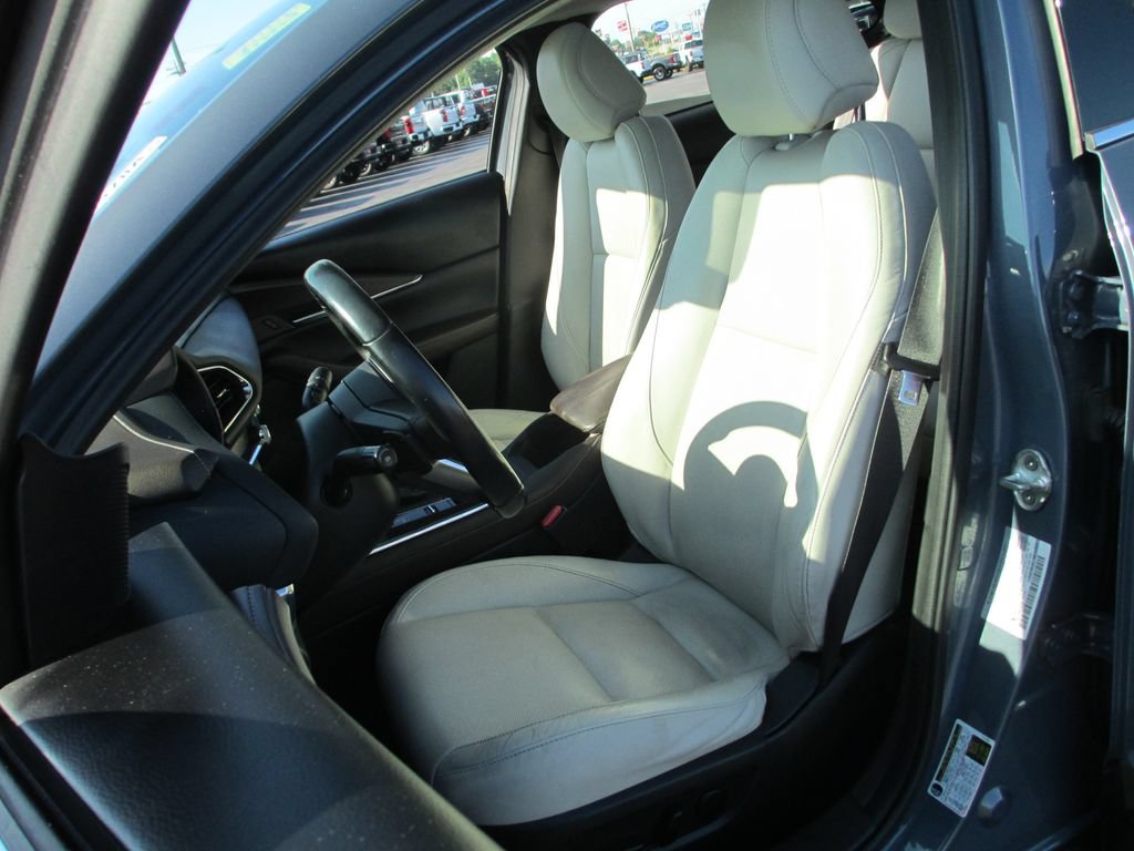 Used 2021 MAZDA CX-30 AWD 2.5 S w/ Premium Package image 21