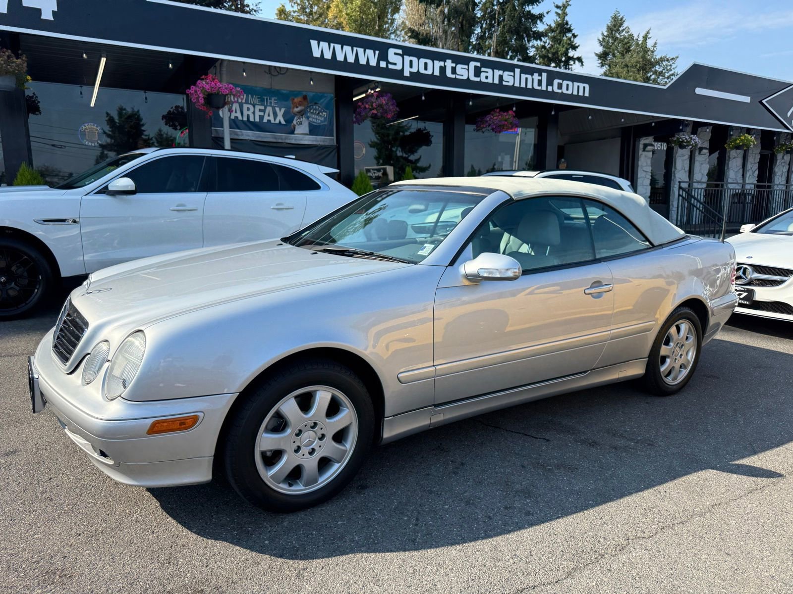 Used 2000 Mercedes-Benz CLK 320 Cabriolet image 9