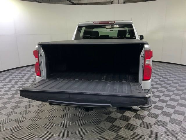 Used 2022 Chevrolet Silverado 1500 RST w/ Redline Edition image 32