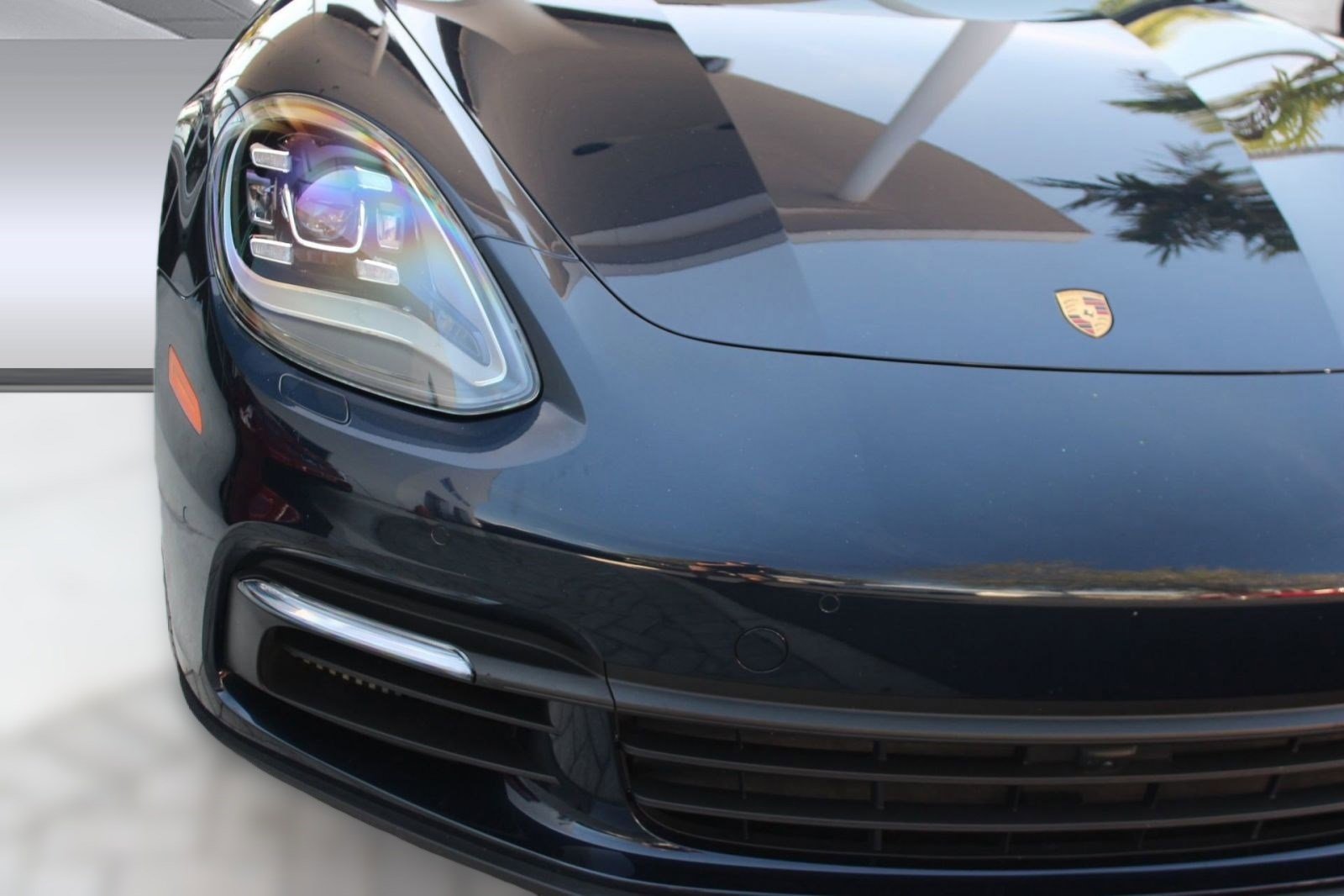 Used 2019 Porsche Panamera 4 image 11