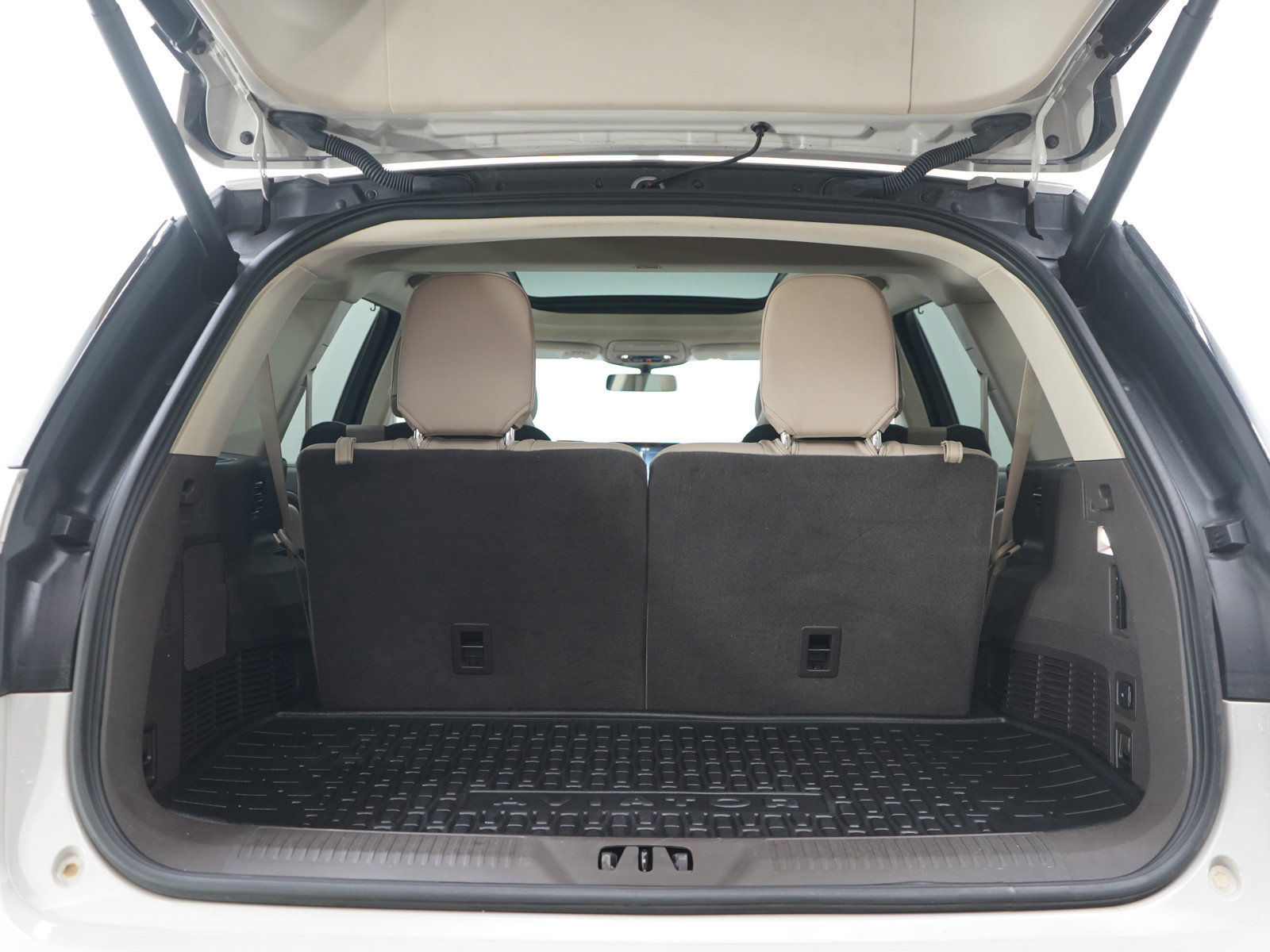 Used 2020 Lincoln Aviator Grand Touring w/ Equipment Group 301A AWD/4WD image 17