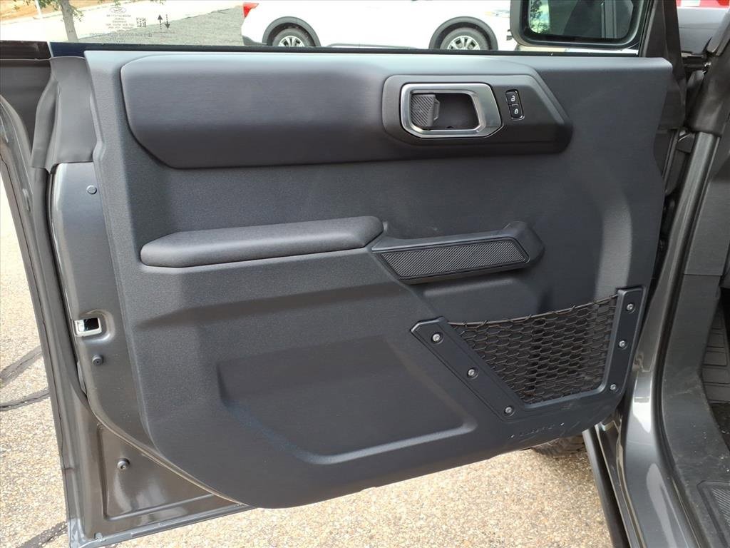 New 2025 Ford Bronco Badlands w/ Sasquatch Package image 13