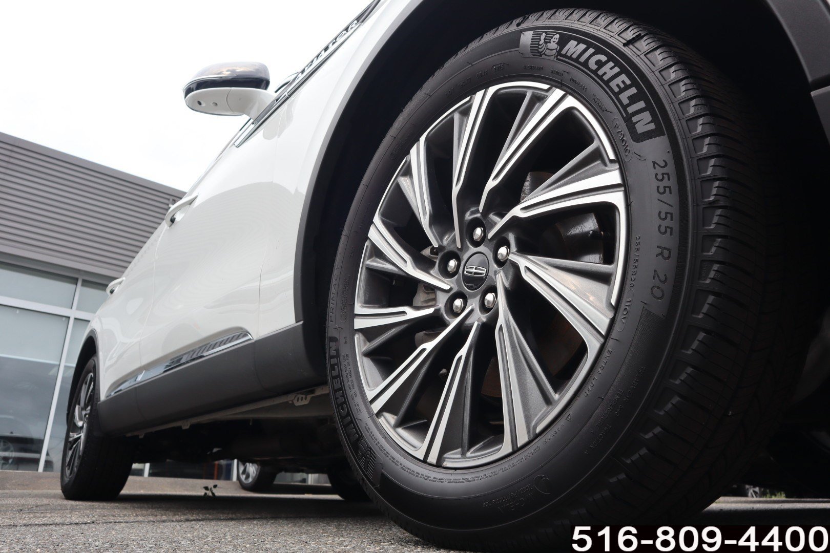 Used 2026 Lincoln Aviator AWD image 7
