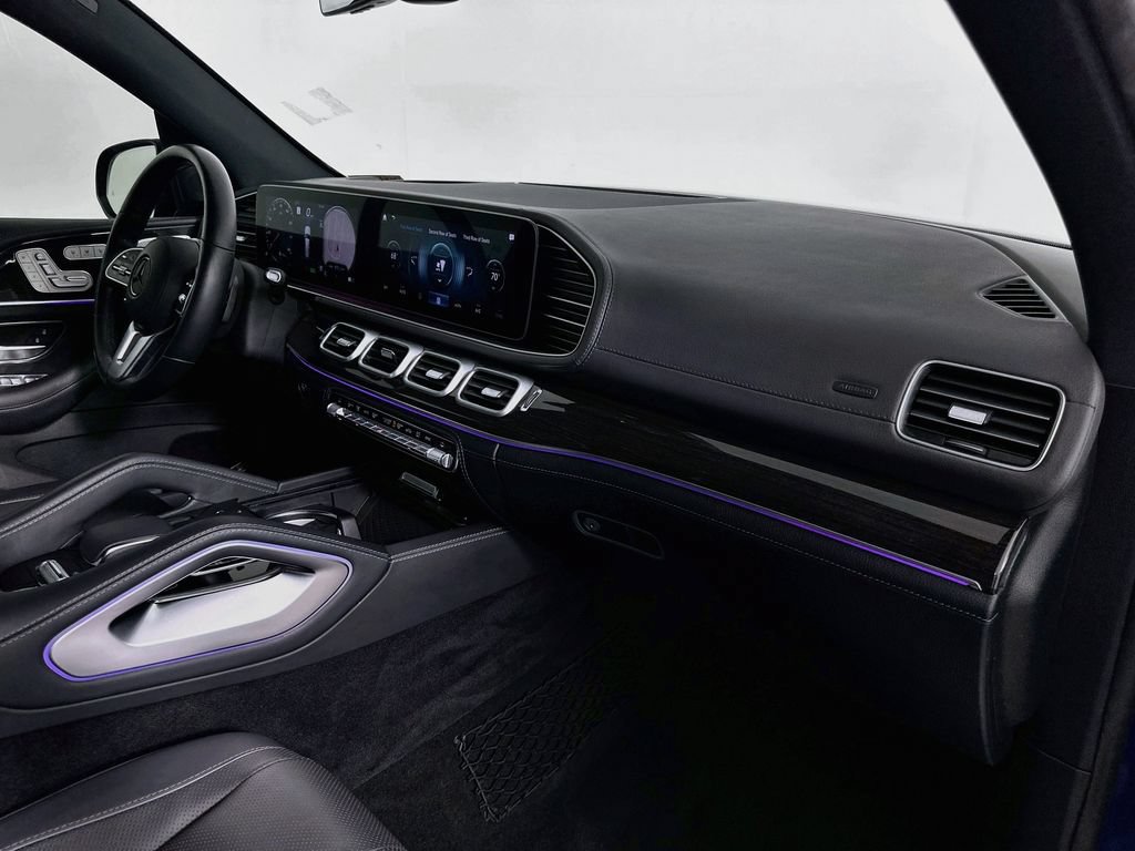 Used 2020 Mercedes-Benz GLS 580 4MATIC image 31