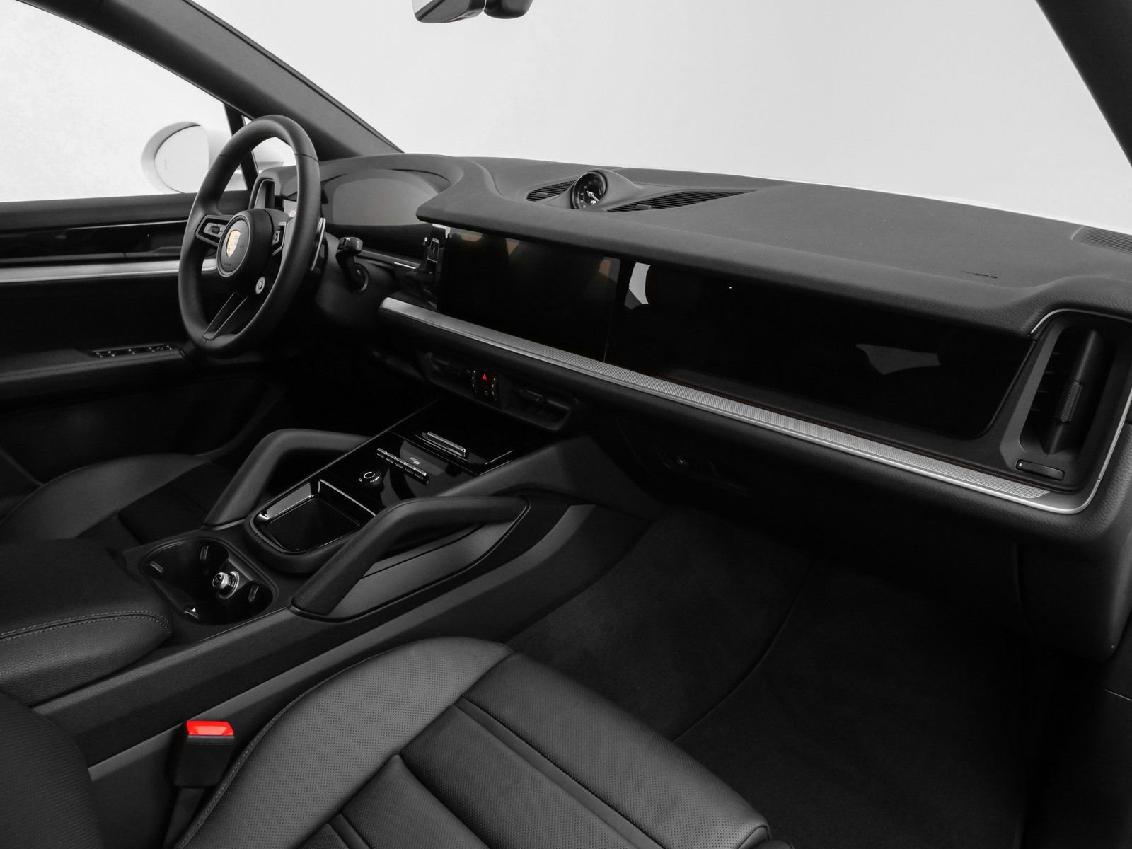 Certified 2024 Porsche Cayenne Coupe image 22