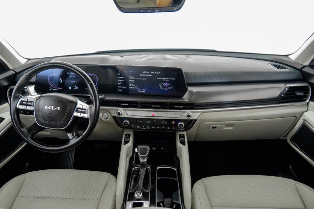 Used 2023 Kia Telluride S w/ S Sunroof Package FWD image 12