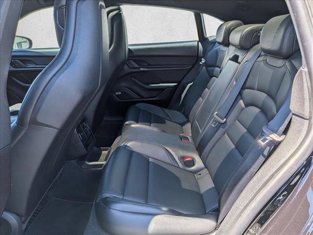 Used 2022 Porsche Taycan 4 Cross Turismo AWD/4WD image 19